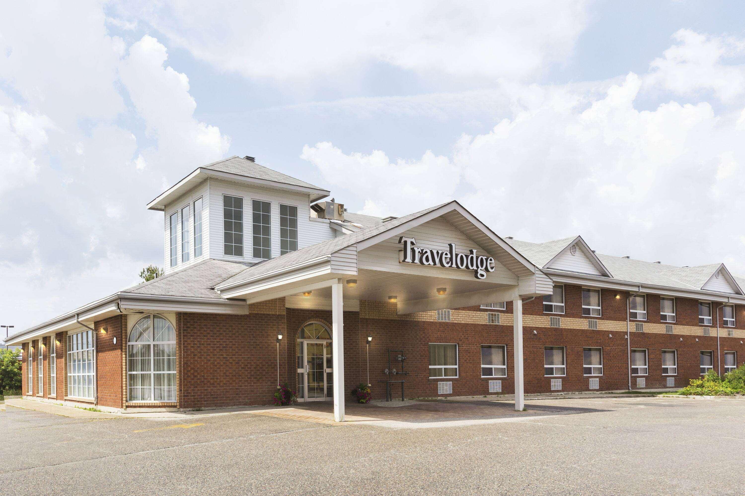 Travelodge By Wyndham Timmins Exterior photo